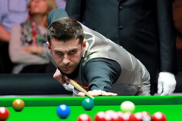 杨瀚森与女友在美国的甜蜜生活，浪漫瞬间再现！