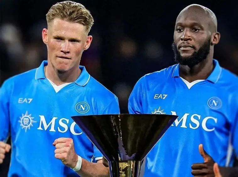 杨瀚森与女友在美国的甜蜜生活，浪漫瞬间再现！