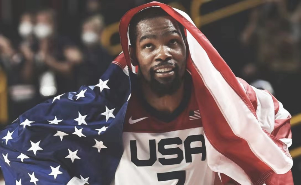 敌时从不怯 敌时从不怯